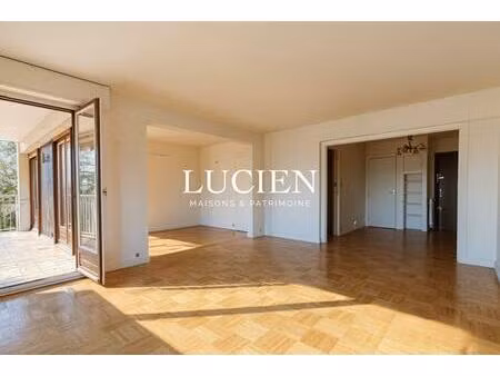 écully – grand t6 familial dans résidence avec parc et piscine