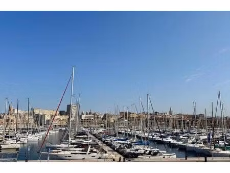 t3 balcon vieux port