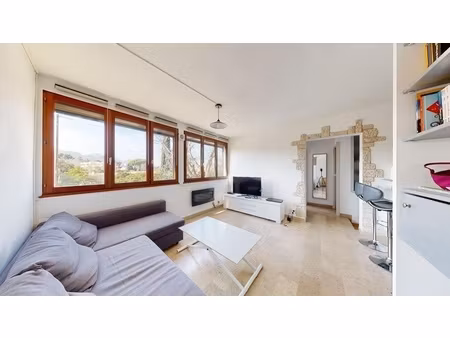 ***visite virtuelle disponible sur demande…à louer…résidence michelet delattre…marseille 9