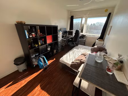 t2 meublé - proche campus/chu - 25.75 m²