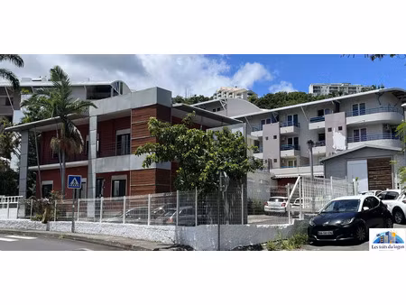 à louer – bureaux d'exception à saint-denis (bellepierre)