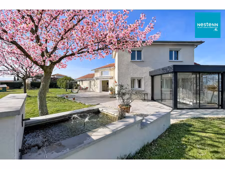 maison l hopital le grand 8 pièce(s) 203 m² - 4535 m² terrain avec étang !
