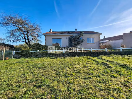 maison vezins 3 pièce(s) 89 m2