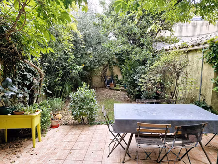 charmante maison de village de 132 m2 avec jardin