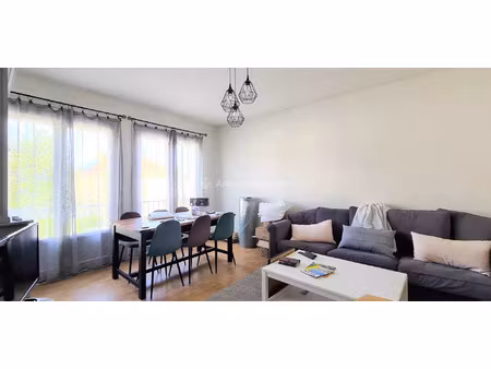 location appartement 3 pièces 71 m² à albi (81000)