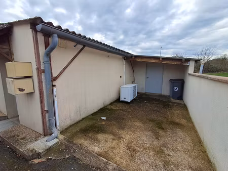 local d'activité avec chambre froide beaumont-saint cyr