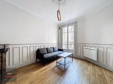 rue madame de sanzillon - 2 pièces meublé - 33m²