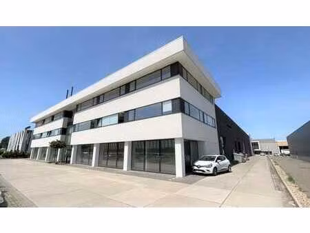 espace de bureau prêt à l'emploi à louer à burcht