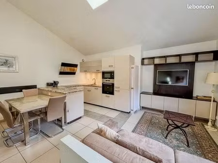 appartement 2 pièces 51 m²