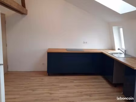 f2 42m² proche jard et cathédrale