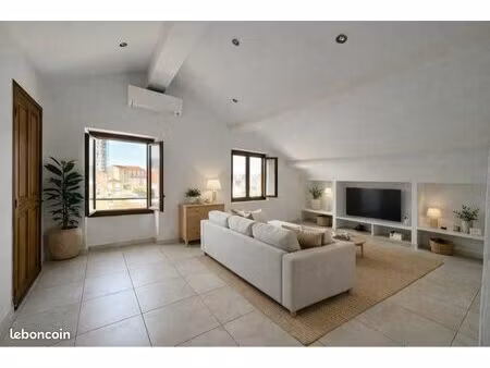 location à l’année t4