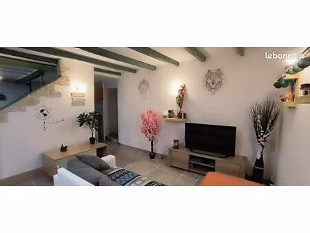 maison à louer à l'année