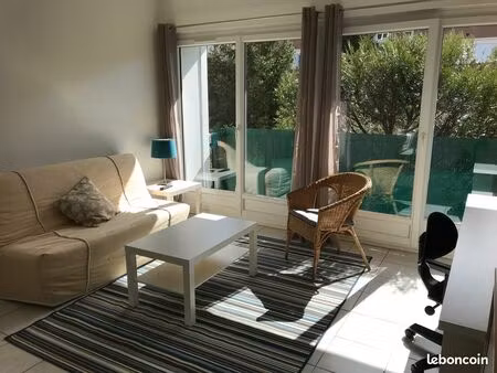 particulier loue t1 meublé 31 m²