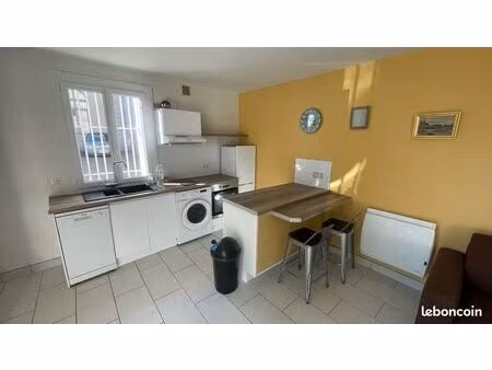 studio meublé – centre-ville de tarbes – proche mairie