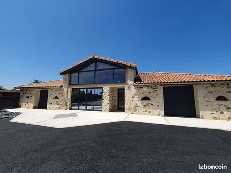 grange 4 pièces 141 m²