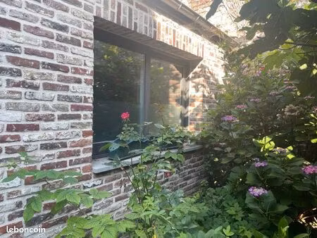 location t2  en centre-ville  valenciennes