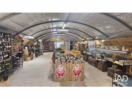 vente divers 100 m² lorgues (83510)