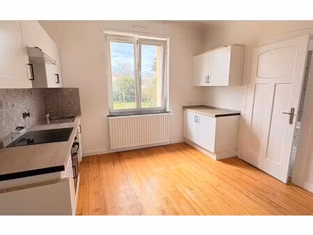 location appartement  53.2 m² t-2 à yutz  890 €