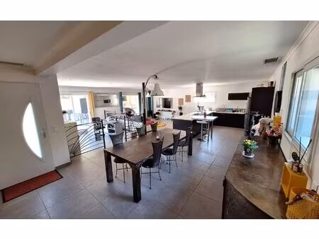 maison beaucaire m² t-5 à vendre  440 000 €