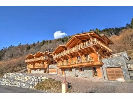 nouveaux chalets de 5 chambres à vendre avec vues panoramiques ; montriond
