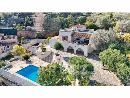 maison de luxe à vendre à poussan : 860 000 € | 212m²
