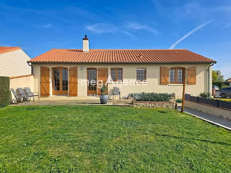 vente maison à chaudron-en-mauges (49110) : à vendre / 114m² chaudron-en-mauges