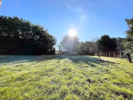 vente terrain à batir 1100 m² à cezac (33620)  75 000 €