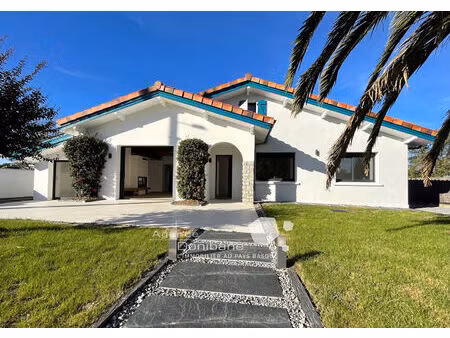 vente maison 5 pièces 165 m² arcangues (64200)