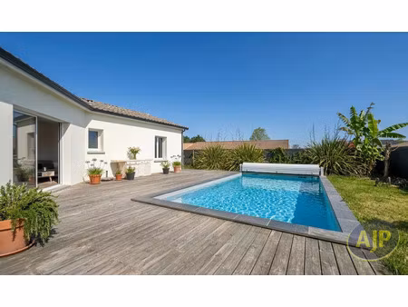 vente maison 4 pièces 110 m² castelnau-de-médoc (33480)