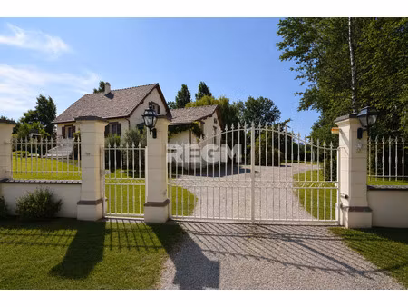 en exclusivité : maison de 236m2 sur 2300m2