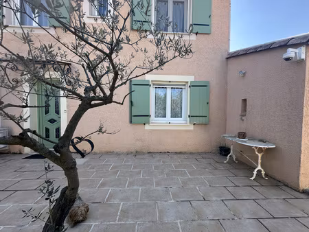 exclusivité le val - villa de type 5 sur 495 m2 de jardin cl