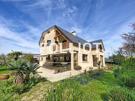 maison à vendre à yquelon - 8 pièces  bon état