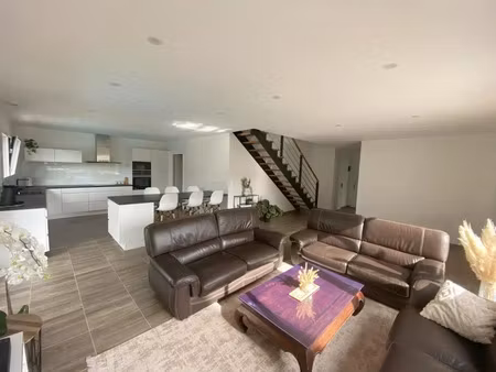 vente maison piscine à quéven (56530) : à vendre piscine / 143m² quéven