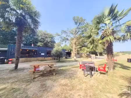 vente locaux professionnels 0 pièces 5580 m² à guipry (35480)  210 000 €