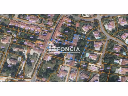 ensemble immobilier sur parcelle de 3 486 m2