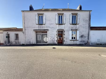 vente maison à nieul-le-dolent (85430) : à vendre / 200m² nieul-le-dolent