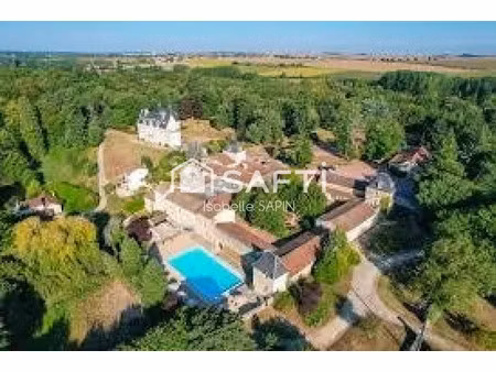 vente locaux professionnels 50 pièces 4000 m² à vouille (86190)  3 959 000 €