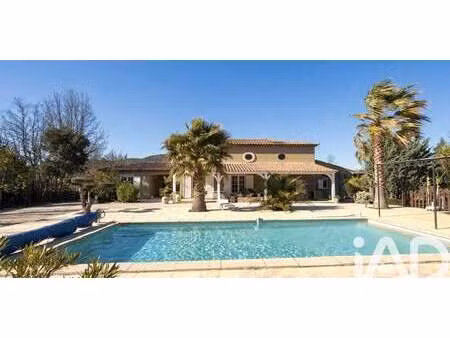 maison avec piscine besse-sur-issole (83)