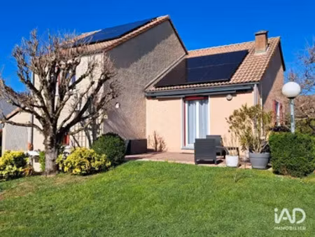 maison à trévol (03460)