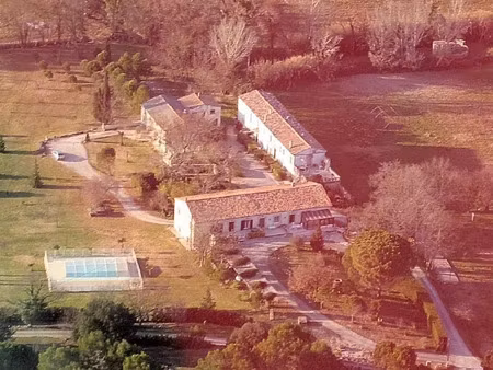 location appartement 3 pièces 68 m² à castries (34160)  780 €