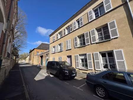 appartement au 1 er étage de 78 49 m2 sh en hyper centre