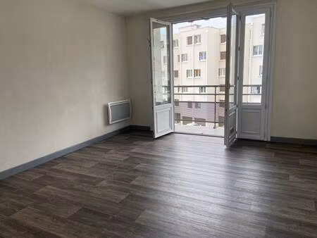 appartement ste colombe - 3 pièce(s)