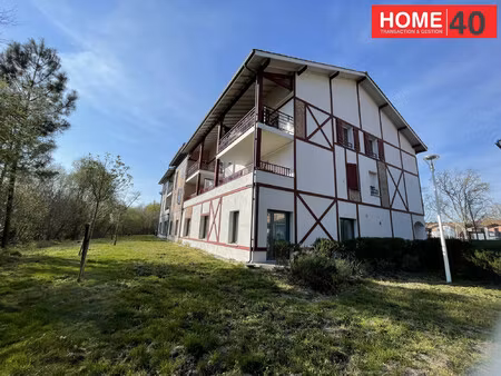 local professionnel à usage médical et paramédical