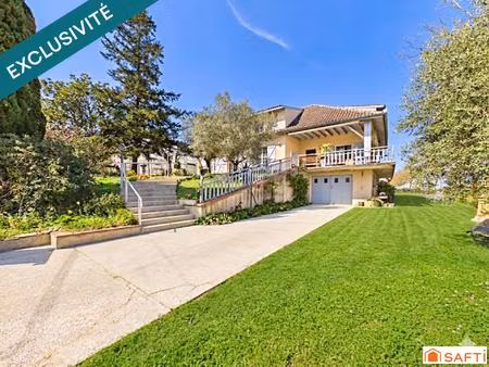 magnifique maison t6 180m2 sur 2860m2 de terrain avec piscine!!!