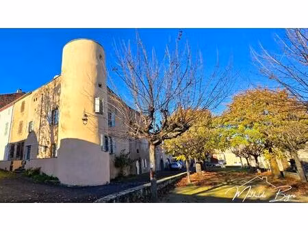 ancien fort quadrilaire à mareugheol