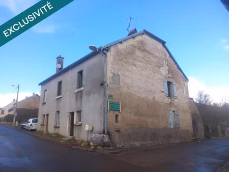 maison a renover en totalite. enorme potentiel