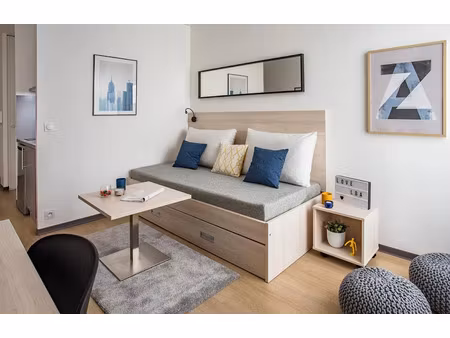 location meublée appartement 1 pièce 17.31 m² à chevilly-larue (94550)  724 €