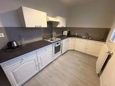 location appartement 4 pièces à saint-brieuc (22000) : à louer 4 pièces / 73m² saint-brieu