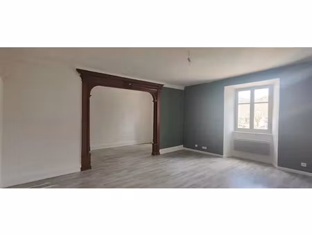 location appartement 4 pièces 111.46 m² à niederbruck (68290)  650 €