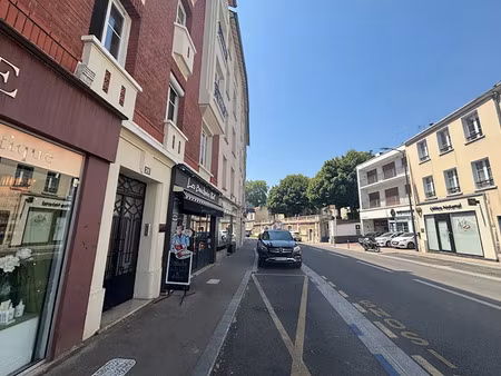 location appartement 2 pièces 44.87 m² à ville-d'avray (92410)  954 €